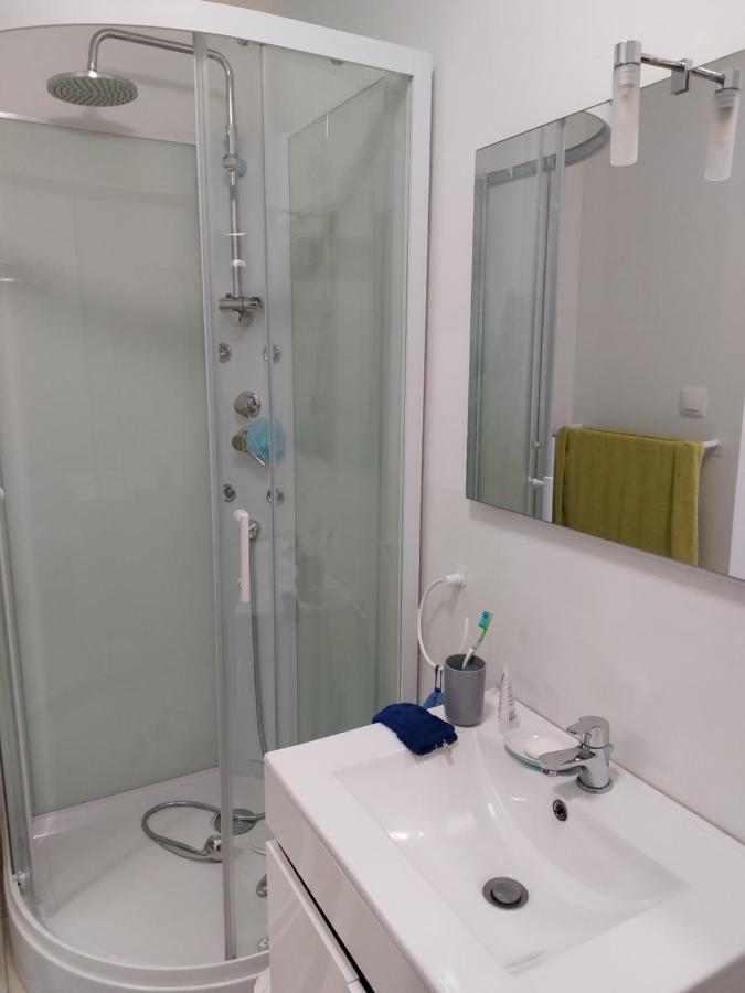 Mèze Chambre Pres De L'Etang De Thau מראה חיצוני תמונה